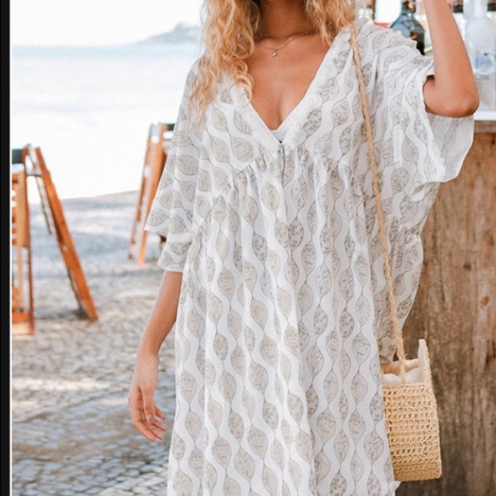 Cupshe NWT Kassandra Geometric Print Plunge Cover Up